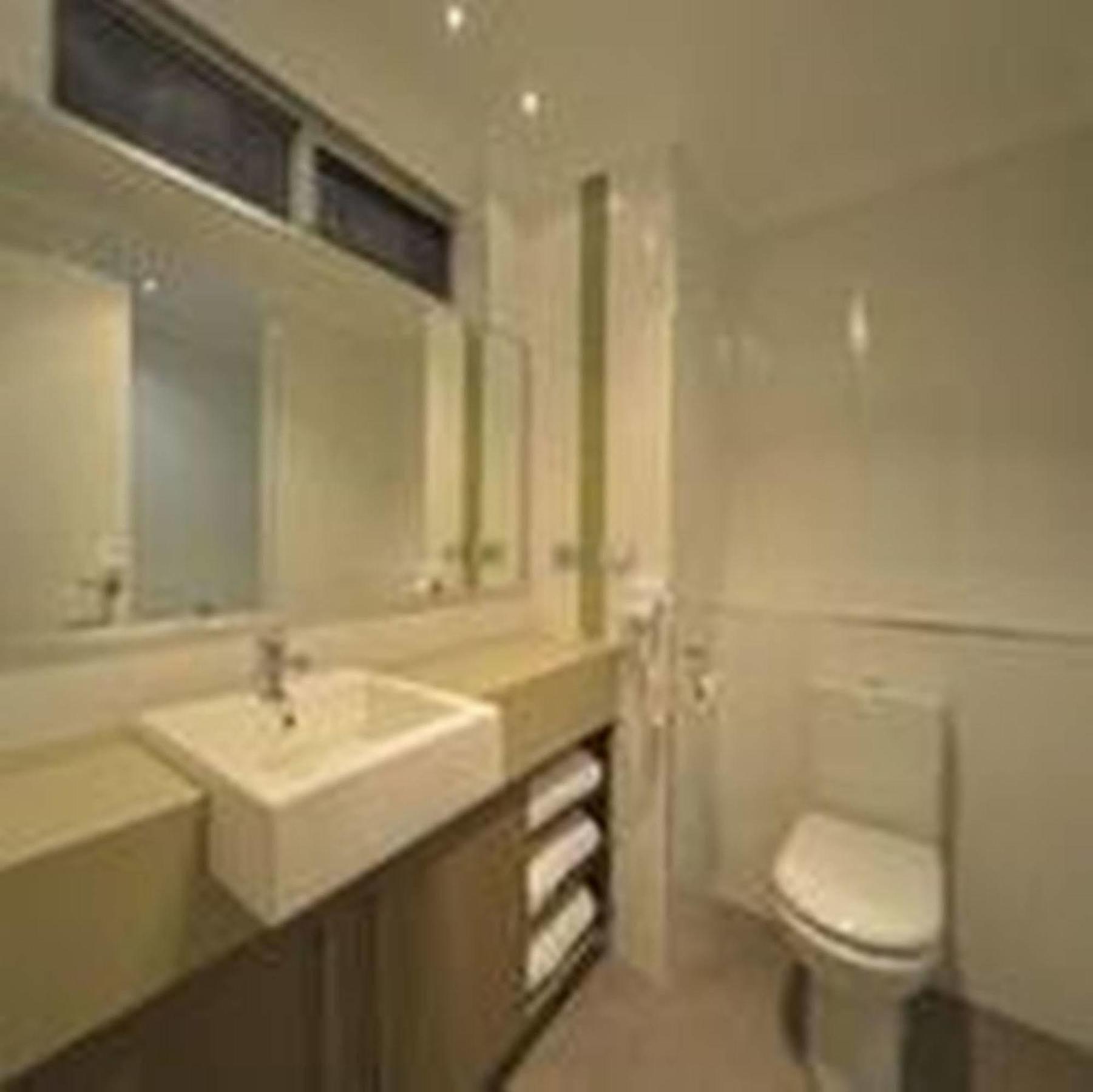 Bentley Motel Perth Exterior photo